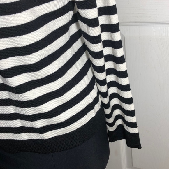 M- Talbots women’s Sweater-shirt long sleeves striped Sz M - Picture 5 of 10
